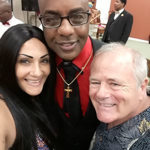 Meet your Posher, Leona